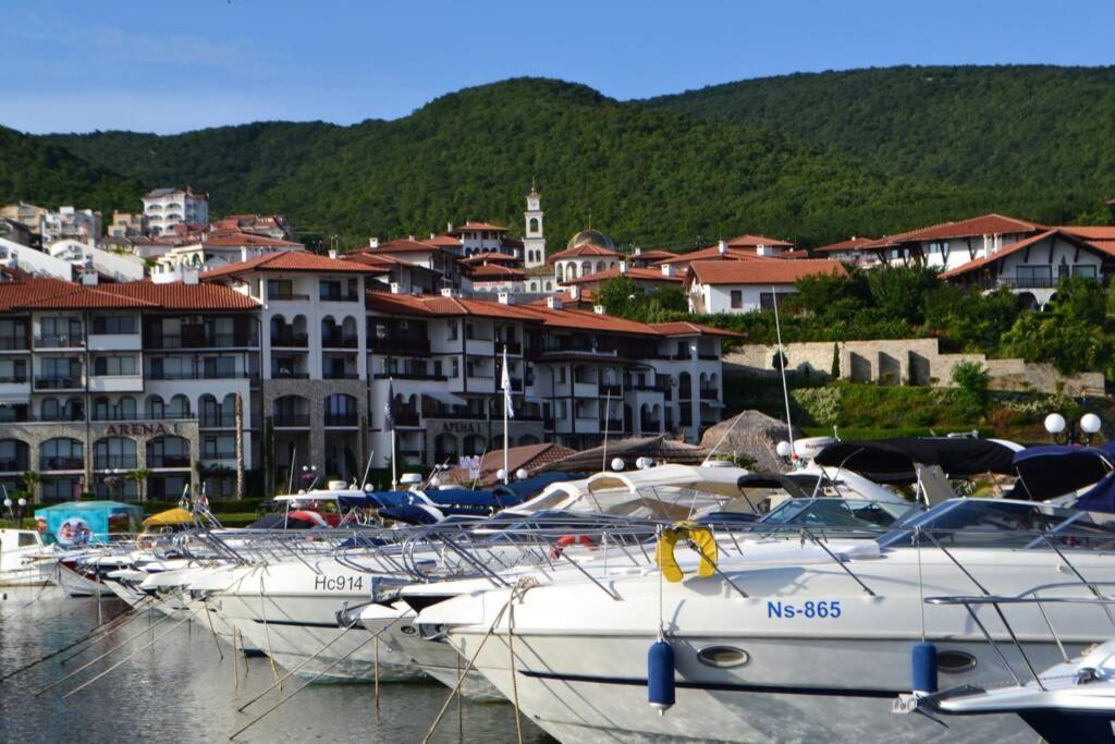 Стyдия В Комплексе Marinavill Sveti-Vlas Sveti Vlas Luaran gambar